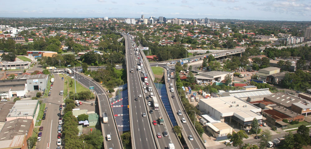 Safe Driving On Sydney Motorways | LTrent Driving School NSW